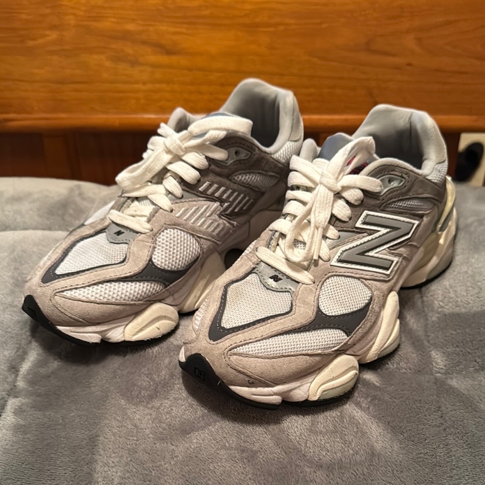 New Balance 9060 sneakers
